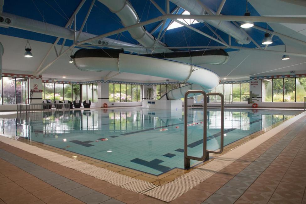 The Lakeside Hotel & Leisure Centre Киллало Экстерьер фото